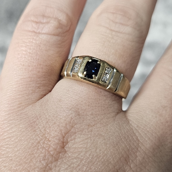 10K Yellow Gold Sapphire and Diamond Band Ring - Picture 9 of 13